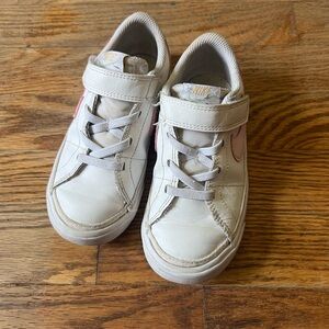 Nike White Classic Low-Top Sneakers